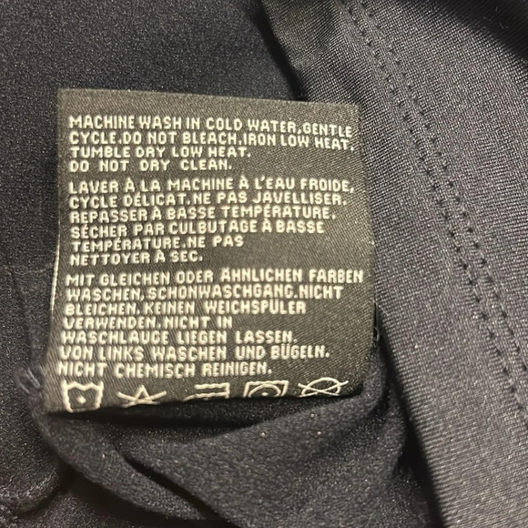 *NWOT* NVO Mock Neck 1/4 Zip Navy Blue, Pink Floral Top, Sz S, Golf Micro-Fleece - Picture 9 of 9